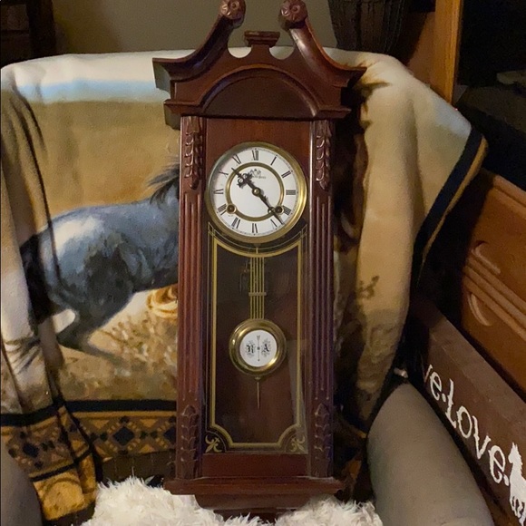 Clock- pendulum